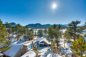 Steps to Estes Lake Mtn-View Hideaway!